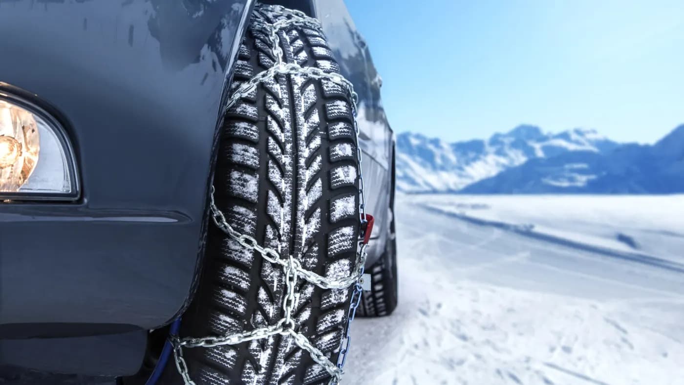 Schneeketten: Der unverzichtbare Begleiter für sicheres Fahren im Winter