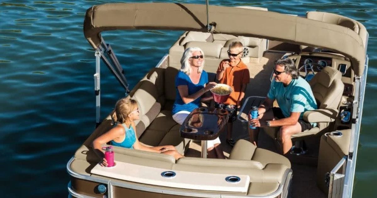 Yacht Chartern Türkei: Entdecken Sie die türkische Küste mit viravira