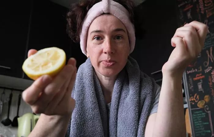 Lemon Juice Delight: Easily Remove Dark Spots, Naturally
