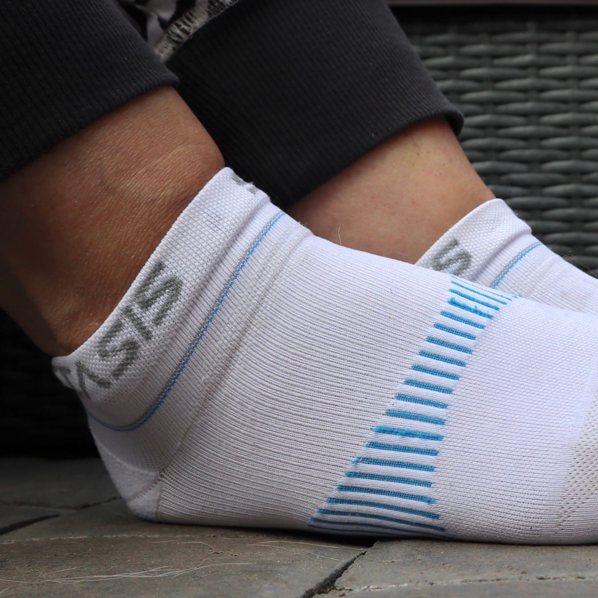 Innovative Fußpflege: Was Sie über Neurosocken wissen sollten