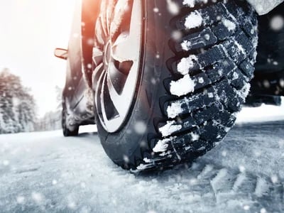 Der ultimative Schneeketten-Ratgeber: Die idealen Ketten für Autos, SUVs und Wohnmobile auswählen