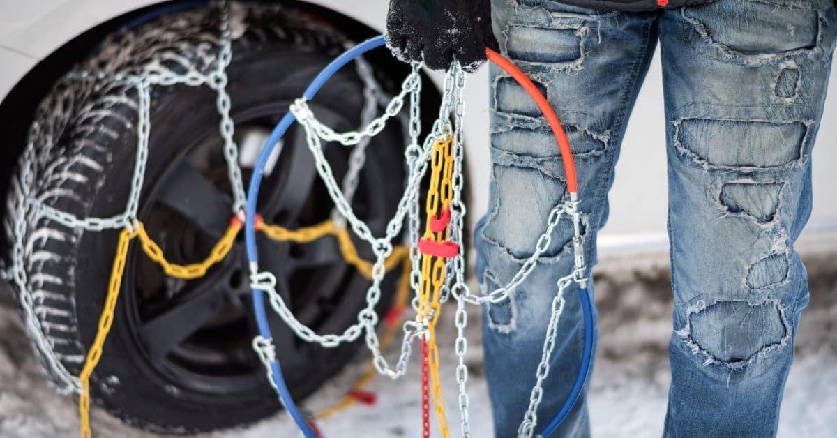 Schneeketten für jedes Fahrzeug: Wie Sie bei Schneeketten4u die perfekte Passform finden