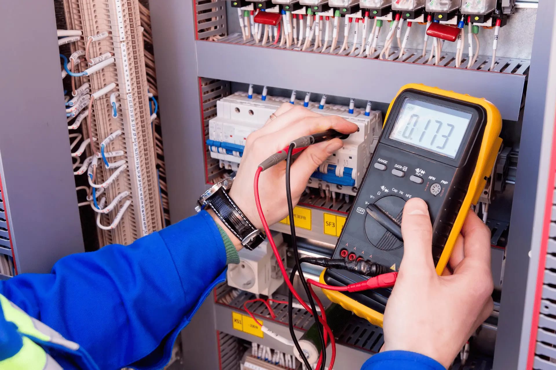 Die Bedeutung der VDE Prüfung gemäß DGUV V3 für die Elektrosicherheit