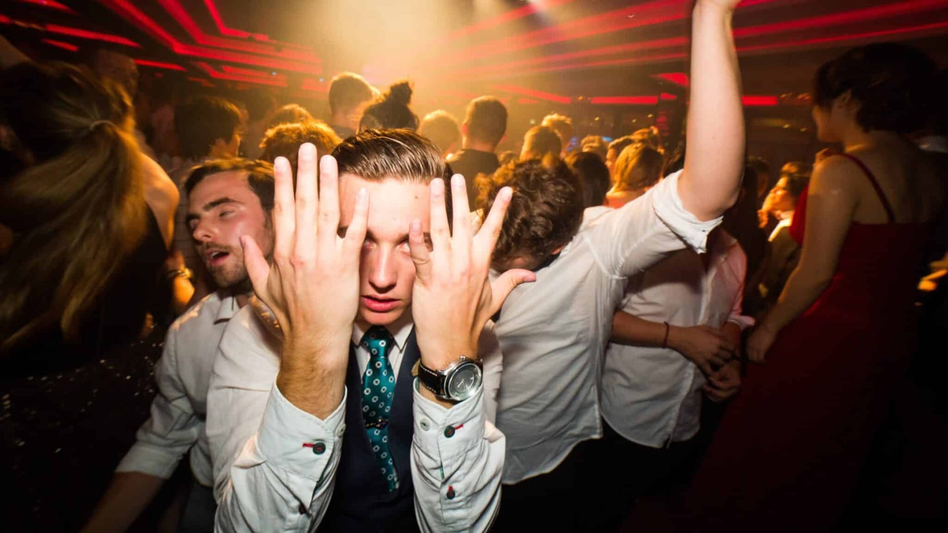 Verstärken Sie Ihr Hochzeitserlebnis mit der musikalischen Meisterschaft von DJ-Salzburg in Salzburg