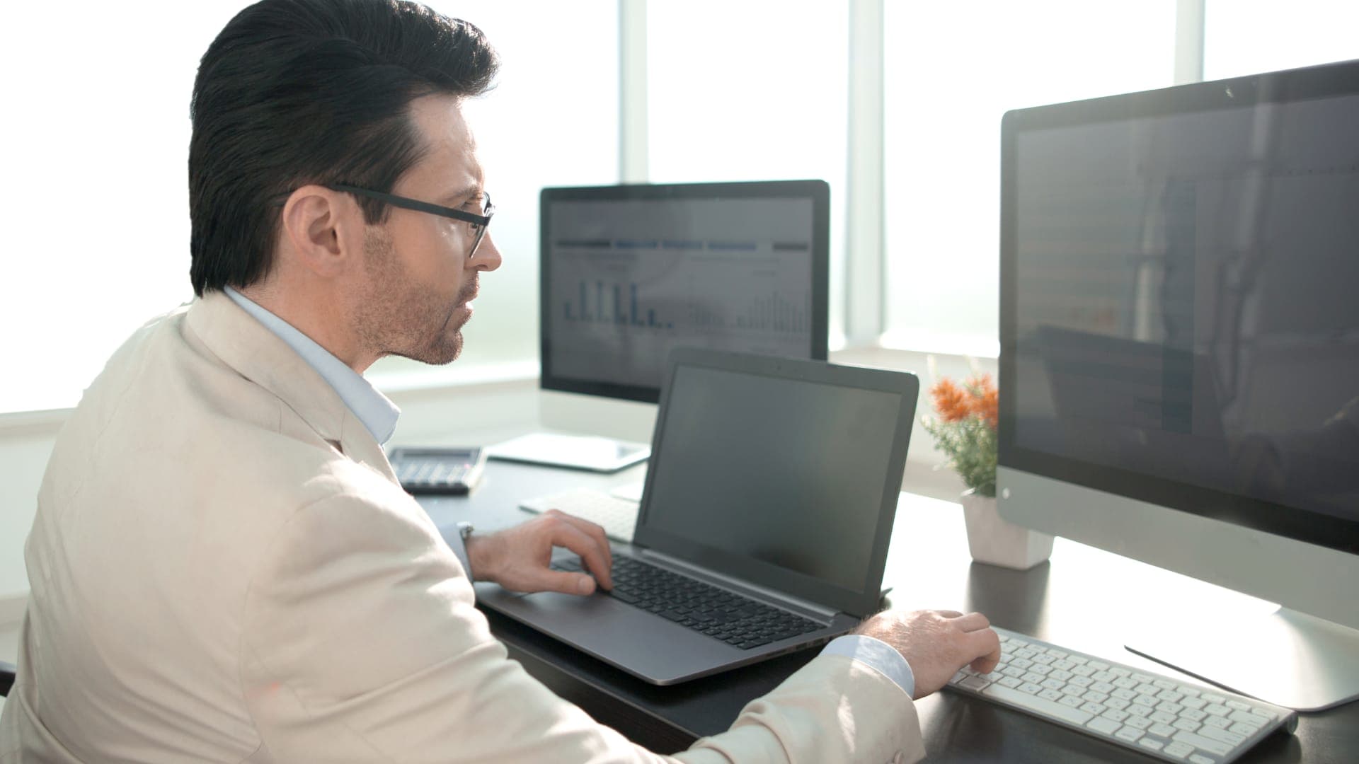 Employee Tracking: How Computer Monitoring Software Can Improve Performance