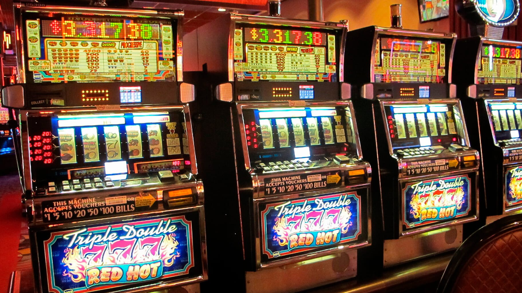 Eine Geschichte von zwei Drehungen: Die Legende von Slot 138