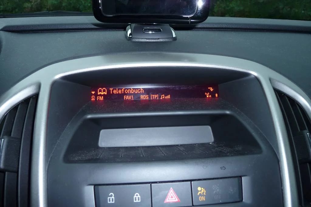 Exakte Nachbildung: Diese Bluetooth Freisprechanlage übernimmt Werkseinstellungen ohne Abweichungen