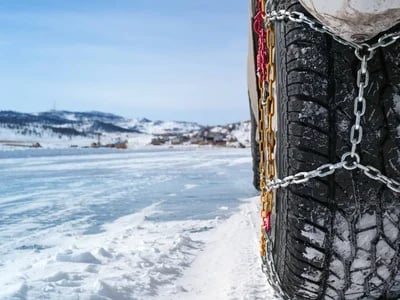 Finden Sie die Perfekten Schneeketten für Ihr Auto bei Schneeketten4u: Marken wie König, Maggi und Pewag