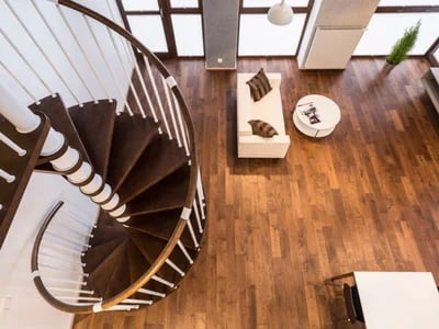 Wie eine Treppe Polen Ihrem Haus einen Hauch von Exklusivität verleiht: Maßgeschneiderte Lösungen aus Polen