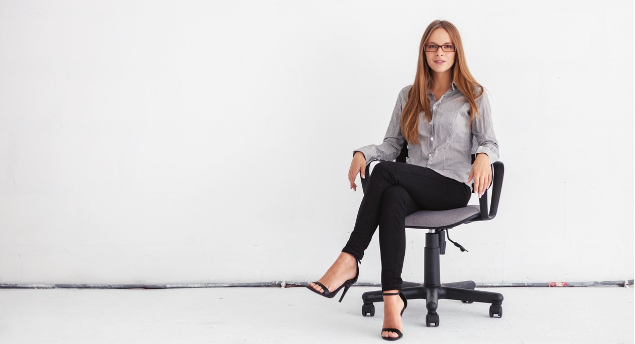 Oscar Living, Pusat Furniture Lengkap dengan Ergonomic Office Chairs Berkualitas Tinggi