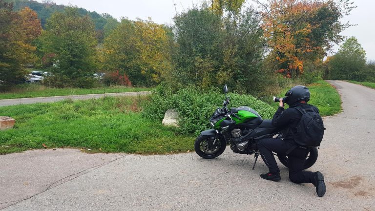 Detektiv_20der_20Detektei_20Team_20Burkhardt_20beobachtet_20und_20sichert_20Beweise